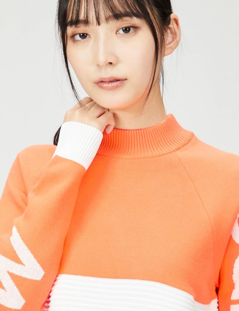 Гольф с воротником-стойкой, жаккардовый трикотаж Dyna с инфракрасным излучением, тепло x Белый 1 [New Balance] (рисунок логотипа, горячее хранение, удержание, растягивание) / Женский /