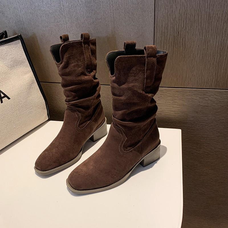 Ботильоны Мартин на толстом каблуке из коричневой замши с мехом, средней длины голенища, женские, осенние, новые, на высоком каблуке, короткие, облегающие
