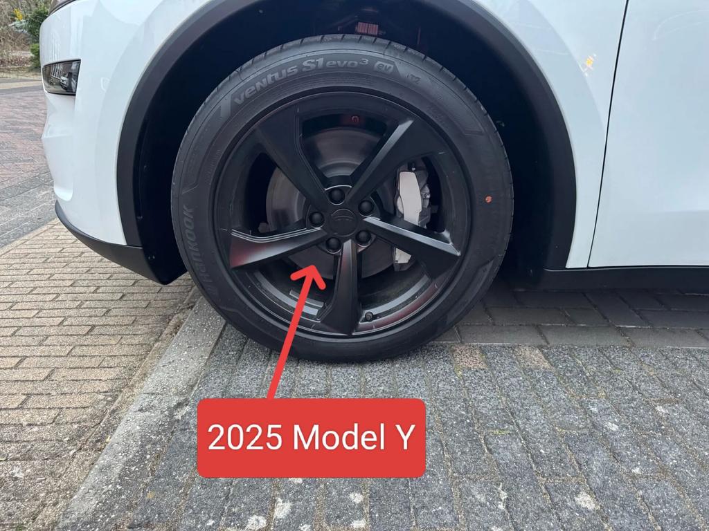 26PCS 30PCS Wheel Centerfor Tesla Model 3 Model Y 2025 Model Y Juniper Car Hub Decorative Caps Badge Lug Nut Protective Cover