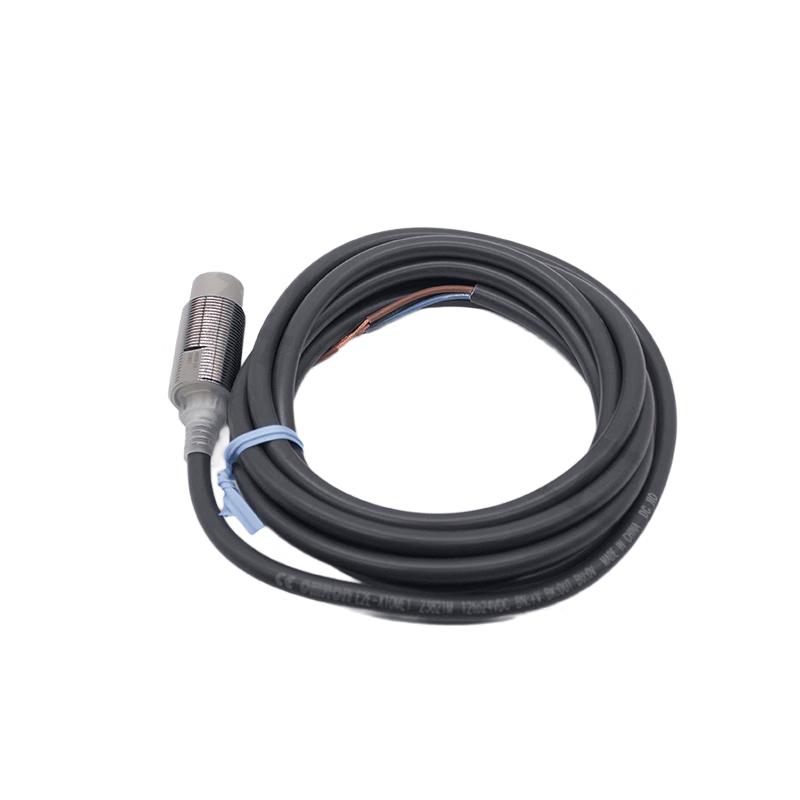 OMRON E2E Series 3-Wire Proximity Switch Sensor