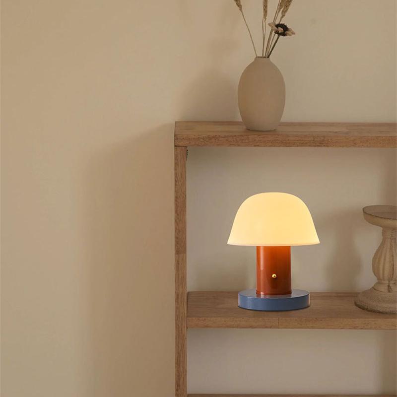 Led Mushroom Table Lamp Rechargeable Small Mushroom Night Light for Bedroom Living Room Restaurant Decorate Indoor Table Lights