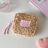 1Pc Leopard Print Plush Makeup Bag, Winter Warm Mini Square Makeup Bag, Lipstick Case, Cosmetic Storage Bag, Multifunctional Design, Suitable