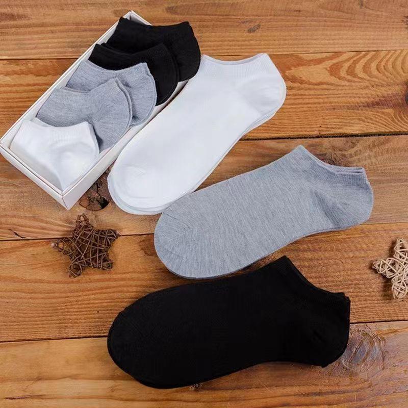 BMW Autumpure coloreasiest for match black and white men's and women's sports high stockings casual cotton soft men's socks zhuji socks wholesale