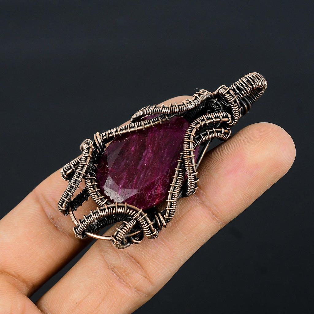 Рубиновый кулон Ювелирные изделия из драгоценных камней, Кулон ручной работы, обернутый медной проволокой 999 пробы, Ювелирные изделия новейшего дизайна