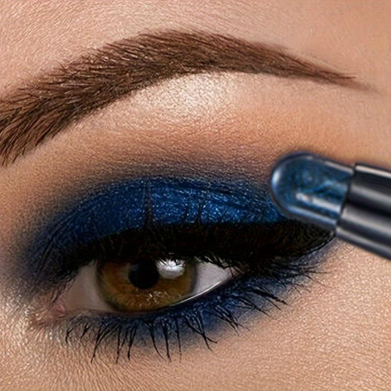 Роскошные мерцающие и матовые тени для век в стике. Легко наносится, стойкий водостойкий макияж глаз. Естественные и черные тона с синими и зелеными акцентами.