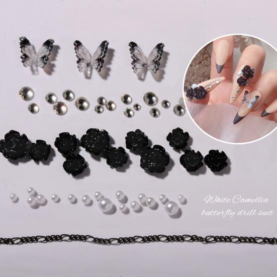 Стильный шарм для ногтей. Роскошный декор для маникюра своими руками.