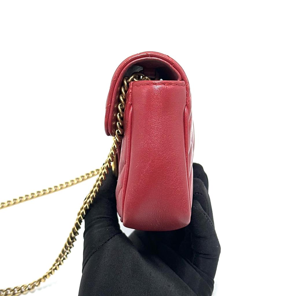 [Pre-Owned] GG Marmont Vintage Metal Logo Quilted Leather Mini Shoulder Bag - Excellent #1J88SHS