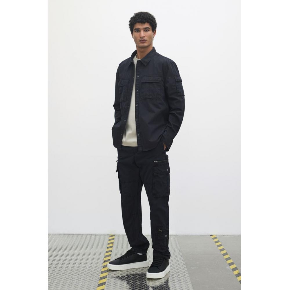 HM Utility oversHirt Regular Fit Black