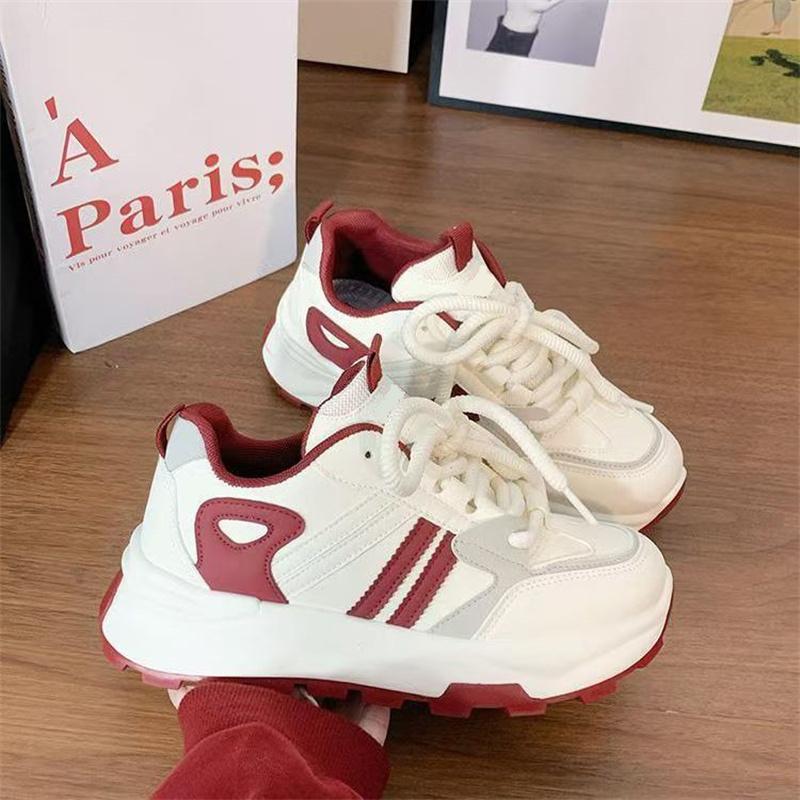 2026 Spring Sports and Leisure Shoes for Women, Popular, Simple, Lightweight, Soft soled, Dad's Shoes, Little White Shoes for Women