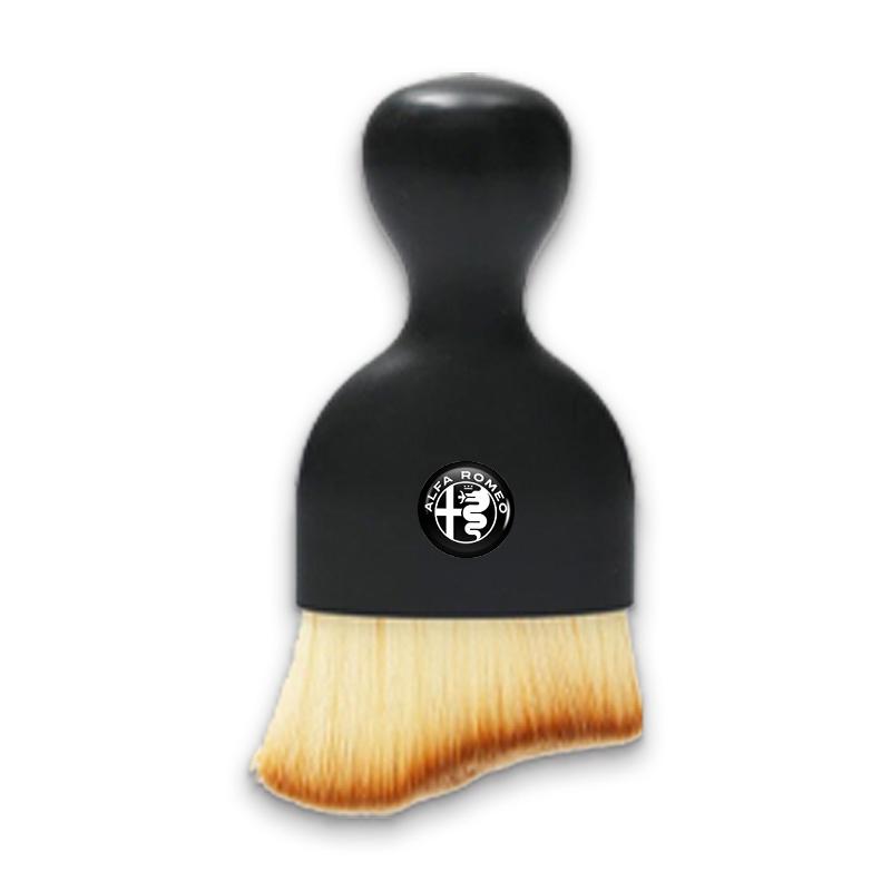 For Alfa Romeo Car Air Outlet Dashboard Cleaning Brush Detailing Tool Brush 159 Giulietta 156 147 Giulia Mito GT Stelvio Spider qa9
