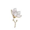 Эмалевая брошь «Магнолия» X0401