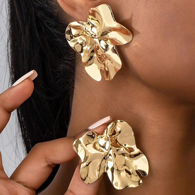 1 Pair Geometric Chic Iron Stud Earrings For Women Fashion Elegant Gold Color Floral Retro Design Earring Daily Wear Jewelry