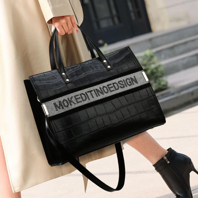 Новая летняя сумка-тоут большой вместимости. Красивая оранжевая модная женская сумка с буквенным принтом. Высококачественные сумки из искусственной кожи в стиле ретро с текстурой на одно плечо для подарков на женский день.