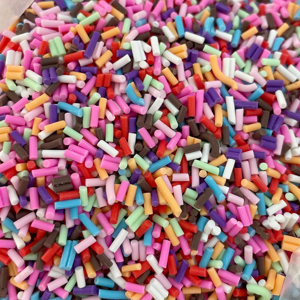 Мягкая глина, цветной слайм и крем-клей для торта