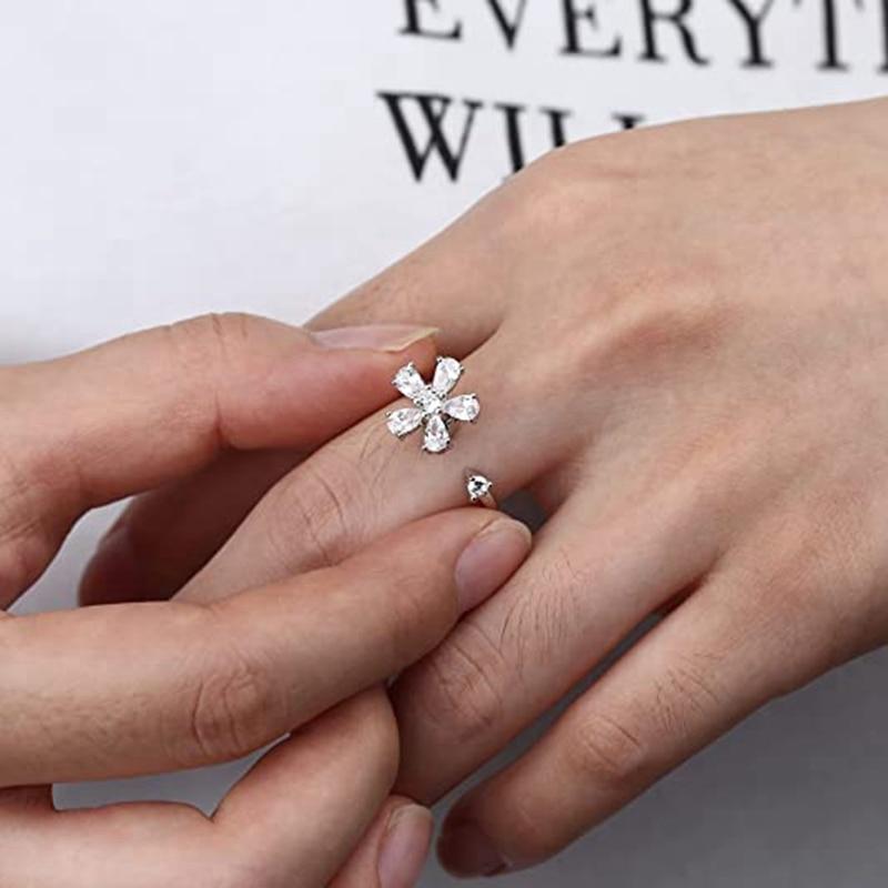 Finger Spinner Rings Fidget Anxiety Rings Sunflower For Women Relieving Anxiety Rings Rotate Anti Stress Rings Toy GirlTrendy Rings