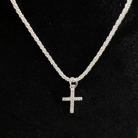 Женское ожерелье с подвеской-крестом, мерцающая поверхность, регулируемая длина, украшение на шею, повседневная одежда, подарок, легкое женское ожерелье на ключицу