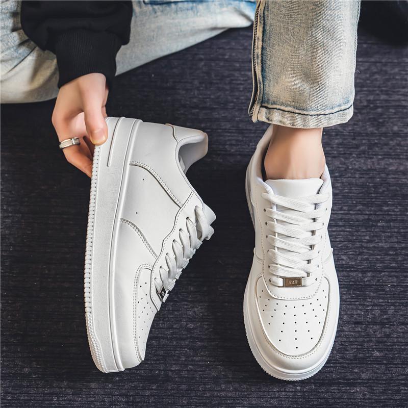 Деловой стиль легкая роскошь черные туфли универсальные туфли повседневные универсальные кеды 2026 весенний тренд маленькие кожаные туфли