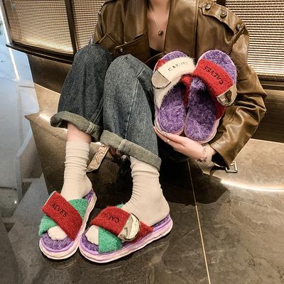 Модные женские трендовые тапочки Новая мода Плюшевые с мелким вырезом Комнатные и уличные сандалии Повседневные тапочки для спальни Однотонные шлепанцы Женские