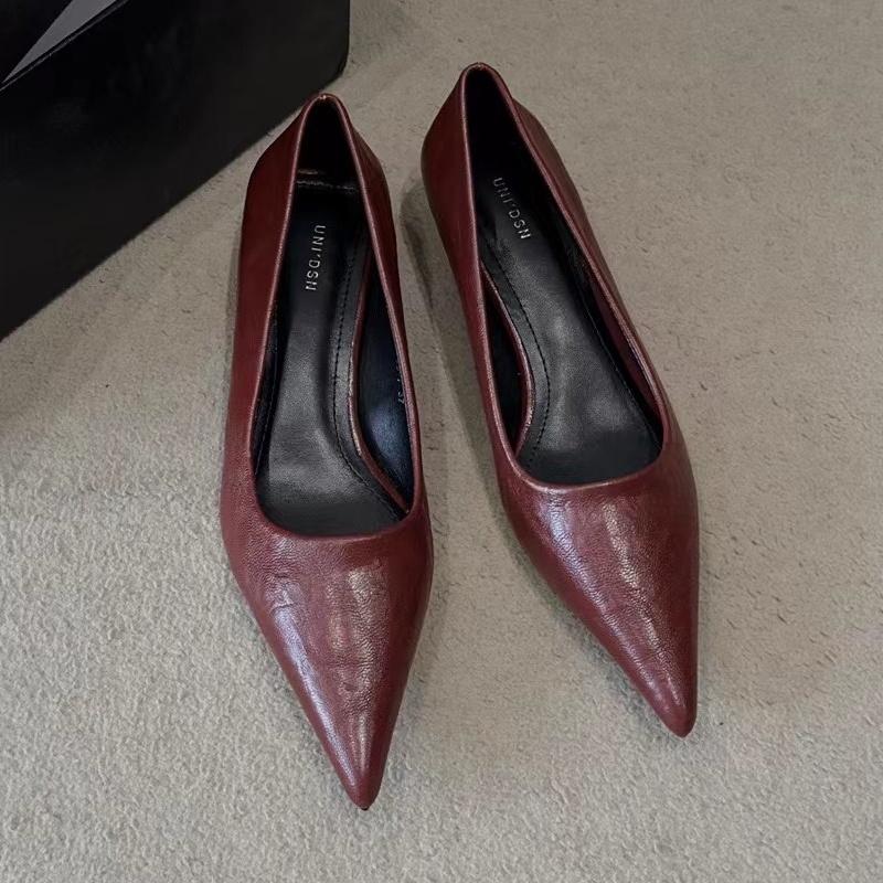 Fashion French Style Temperament Women Pumps 2025 Fashion Pointed Toe Thin Low Heels Shoes Elegant Party Solid Color Soft Women Pumps