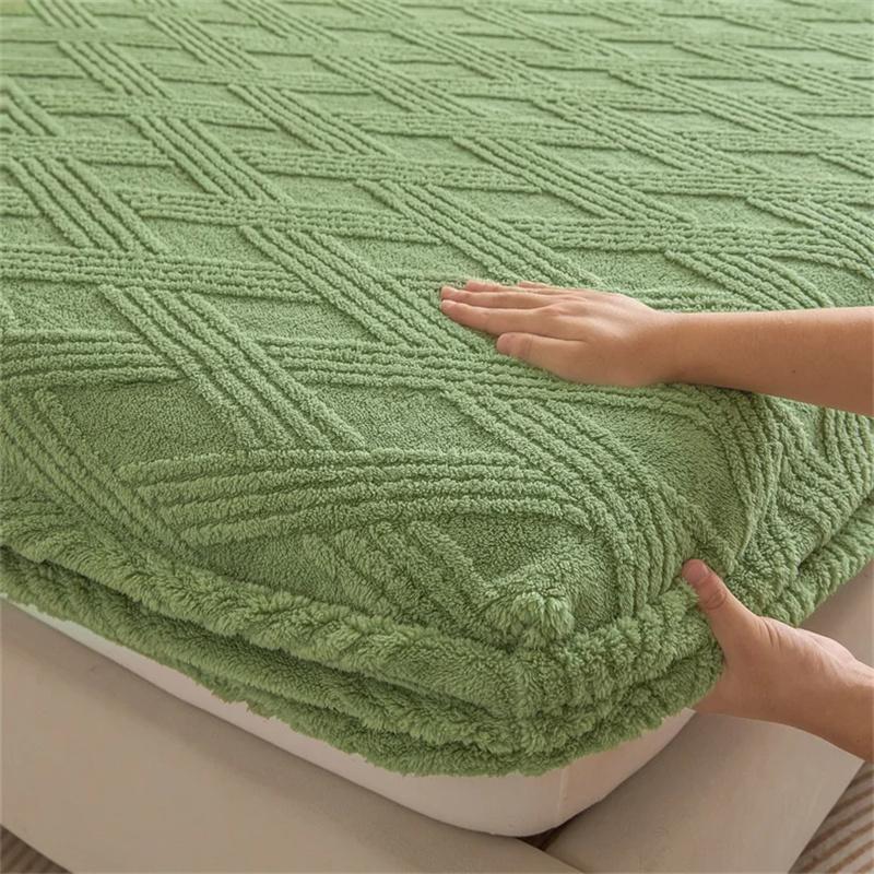 Keep Warm Sheet Bedcover Soft Plush Warm Fitted Sheet with Elastic Band Winter Velvet Mattress Cover Thicken Warmth Bed Cover Bedsheet Bed Linen