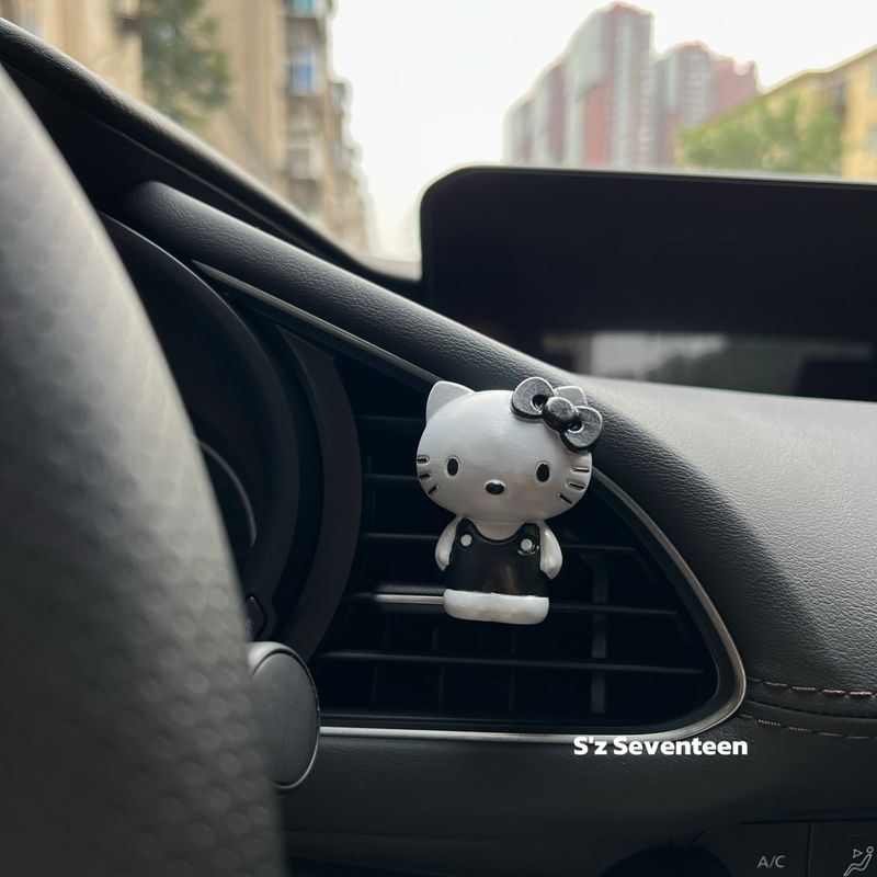 Kitty Cat Car Air Freshener Interior Decoration Ornament Black Leather Pink Kt Aroma Stone Air Vent Decoration New Car Gift