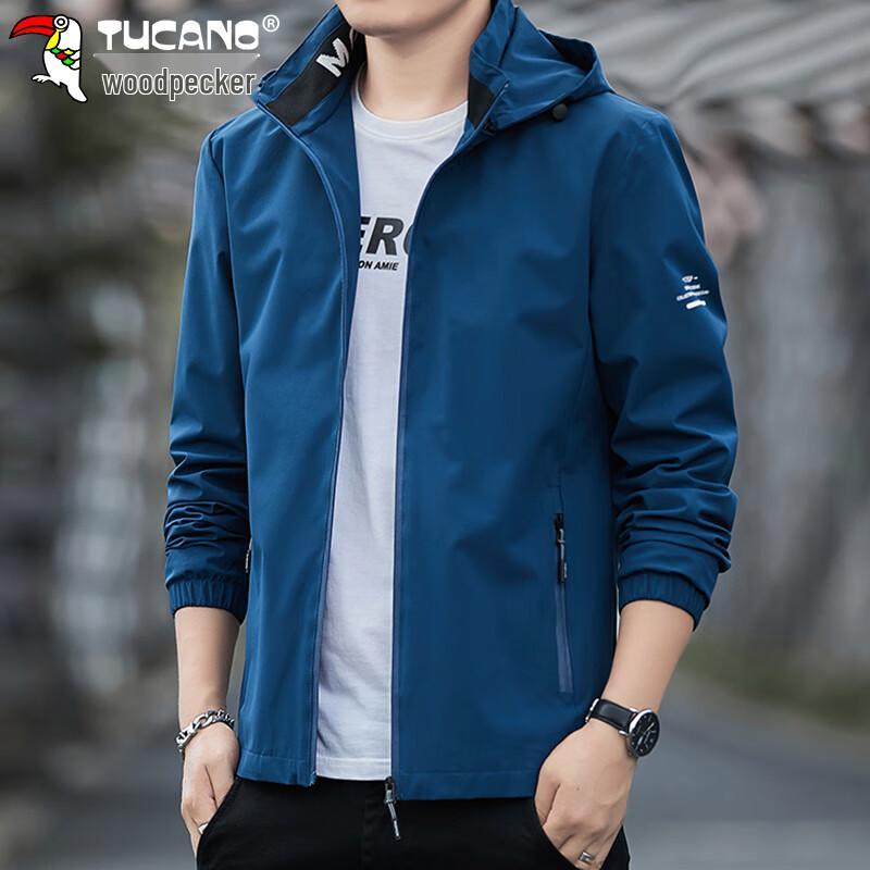 TUCANO Men's Hooded Outdoor Jacket