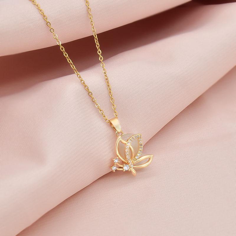 Opal Butterfly Necklace Women'S High-End Simple Temperament Versatile Fresh Collarbone Chain Jewelry