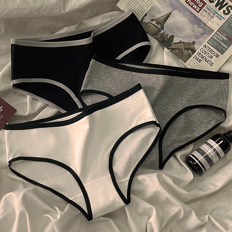 Sporty Minimalist Women's Mid-Rise Black & White Cotton Triangle Underwear
