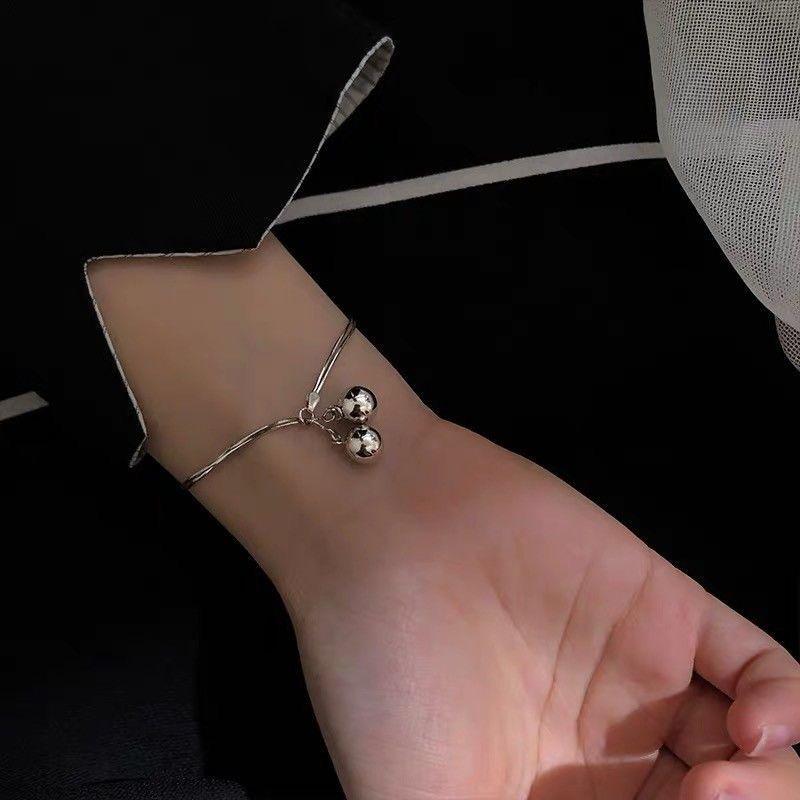 Двухслойный браслет-колокольчик: Женская одежда в корейском ретро-стиле, без выцветания, в стиле Харадзюку, для стильных тенденций.