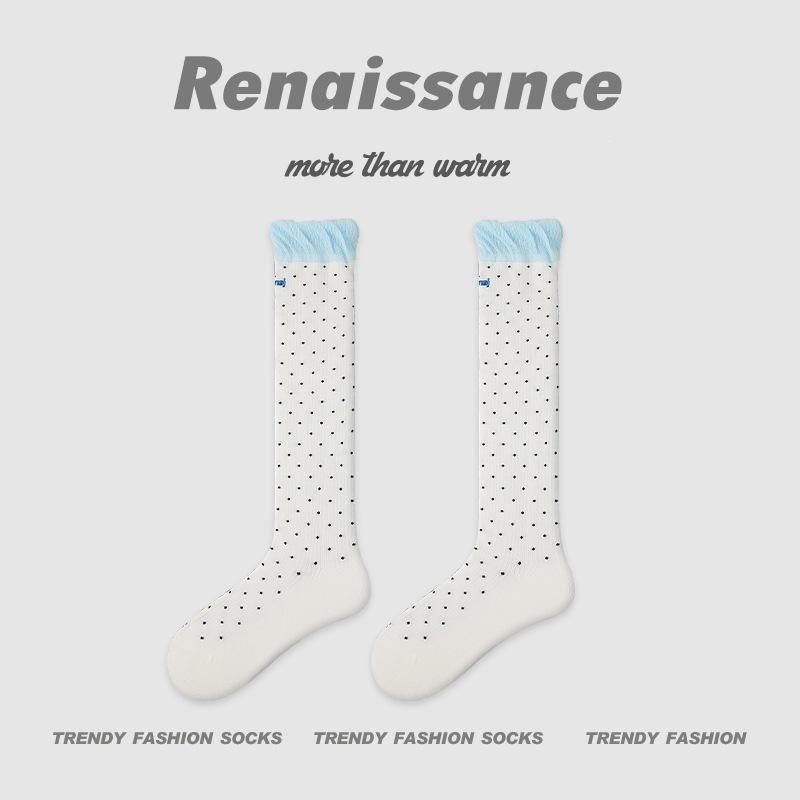 Renaissance Women's Breathable Ballet Dot Ankle Socks - Slimming & Stylish for Spring/Summer