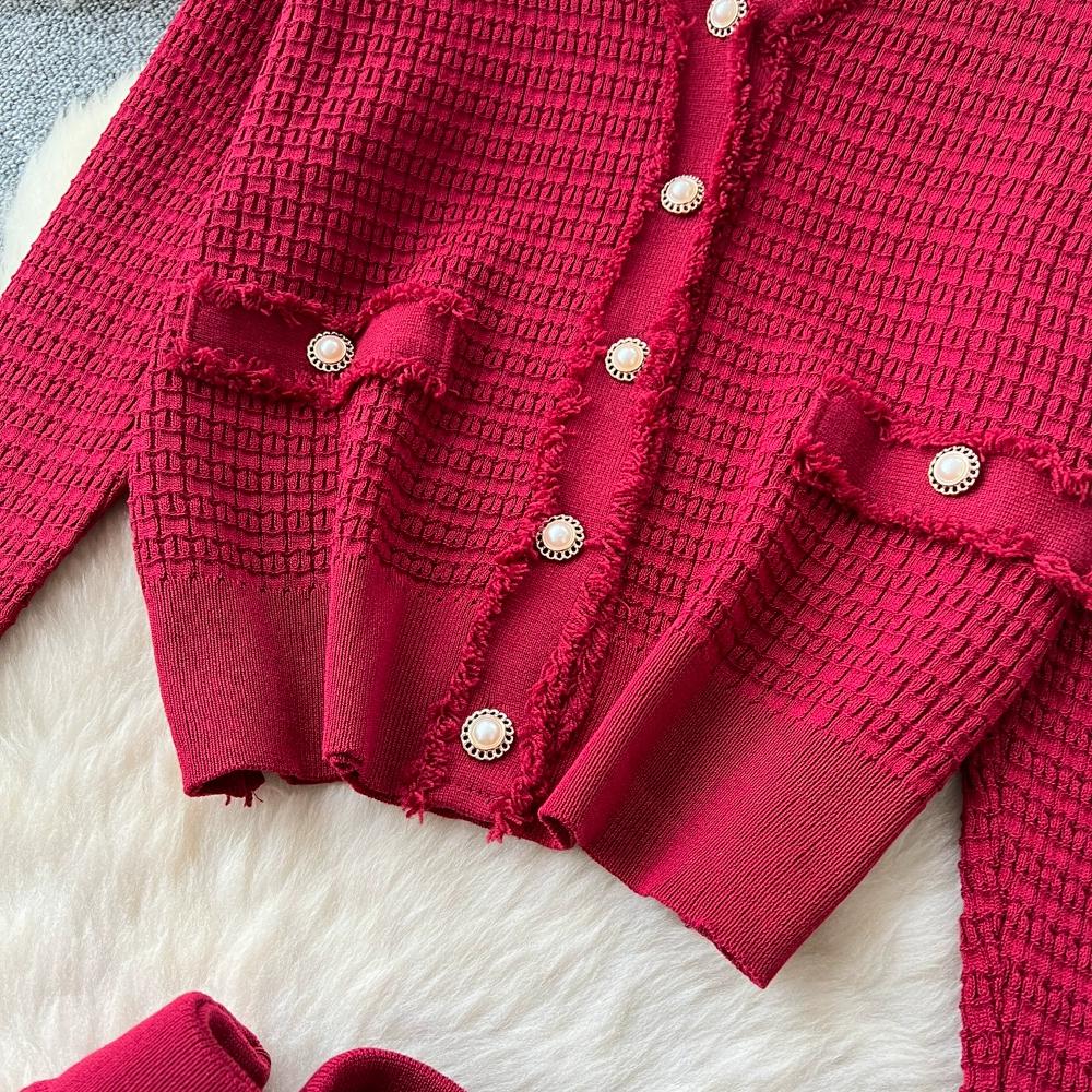 Осенне-зимний женский вязаный свитер, комплект из двух предметов, кардиган с V-образным вырезом и длинными рукавами и длинная миди юбка А-силуэта, наряды