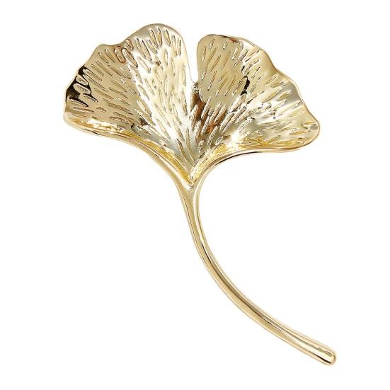 Women Ginkgo Leaf Shape Brooch Pin Enamel Tree Leaf Badge Coat Sweater Scarf Pin Clothes Accessories Gift