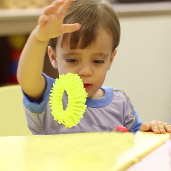 Антистрессовая яркая цветная игрушка, экологически чистый браслет без запаха, мягкая эластичная разминаемая декомпрессионная игрушка для детей и взрослых