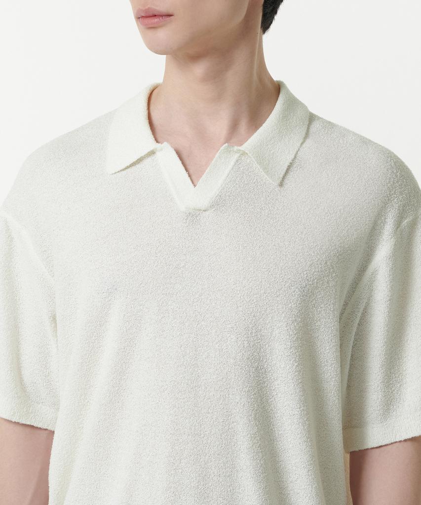 MUSINSA STANDARD Boucle Slit Neck Knitted Polo Shirt [Ivory]