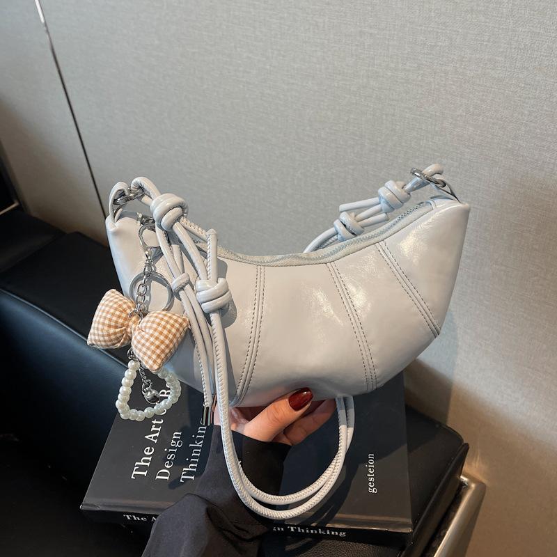 Нишевая дизайнерская сумка женская весна-лето 2025 новая модная одноплечевая сумка кроссбоди сумка-круассан высококлассная подмышечная сумка-пельмень