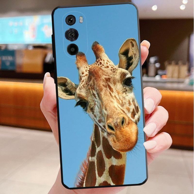 Phone Case For Motorola Edge 50 40 Pro 60 50 40 30 Ultra Neo Fusion Moto G85 G72 G53 G54 G84 G13 G32 Giraffe Anime