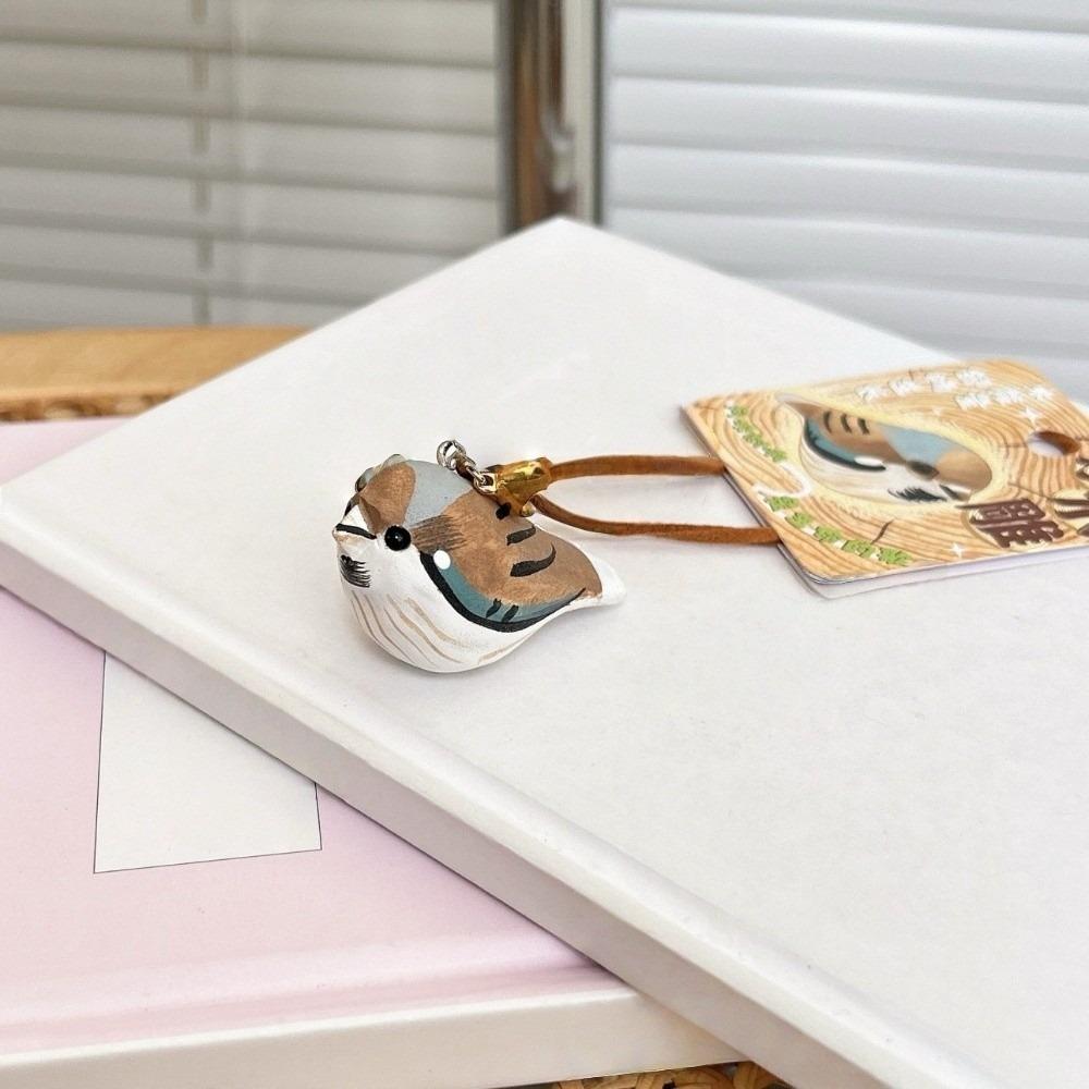 Cute Wood Carving Keychain Sparrow Brids Key Ring Unique Wooden Bird Pendant Bag Hanging