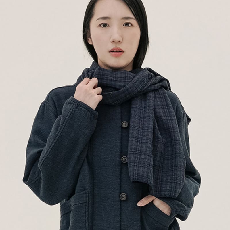 CHIQUITA Check Cotton Long Scarf Navy 250810NV