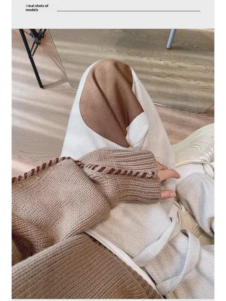 Boys' Trendy Retro Loose Coffee-Colored Knitted Sweater for Autumn and Winter