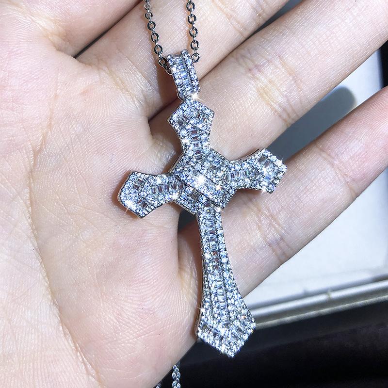 Модное подвесное ожерелье в стиле креста Милый женский кристалл Zircon AAAAA+ Ожерелье-чокер Кресты на шею для женщин