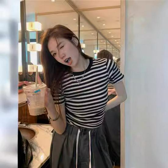 Striped Short-Sleeve French Cotton T-Shirt for Women