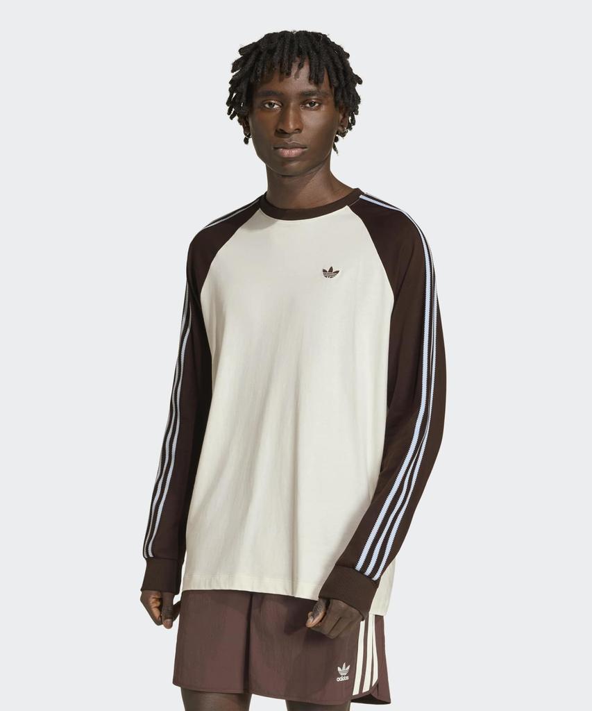 adidas Футболка Britcore Cali - Белая: Aura Coffee / Hz3829