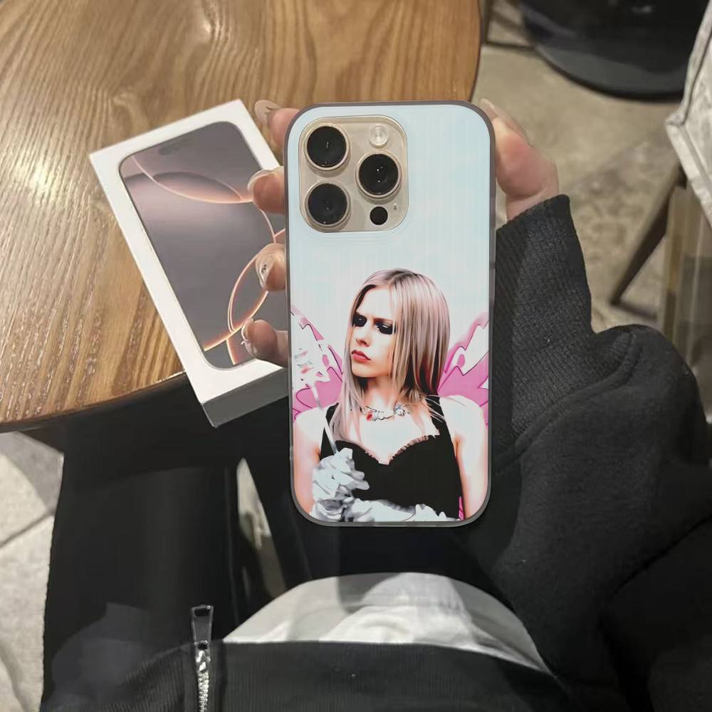 Чехол для телефона Avril Ramona Lavigne для iPhone 16 15 17 Pro 11 12 13 14 Pro Max Plus Мягкий силиконовый чехол-оболочка с волнистым рисунком