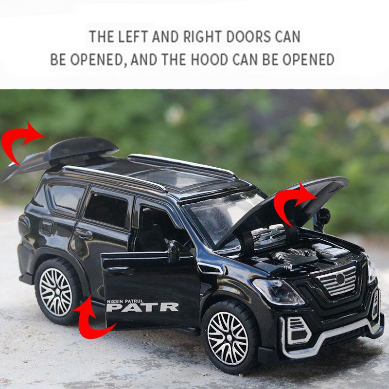 Литая под давлением модель автомобиля Nissan Patrol 1/36, игрушечный автомобиль с откатным механизмом для детей, коллекция подарков для мальчиков и девочек
