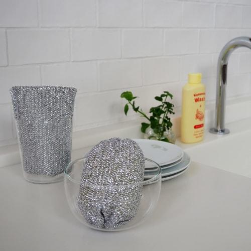 Kamenoko Tsubushi Nishio Shoten Figures, Square Gold, Set of 2