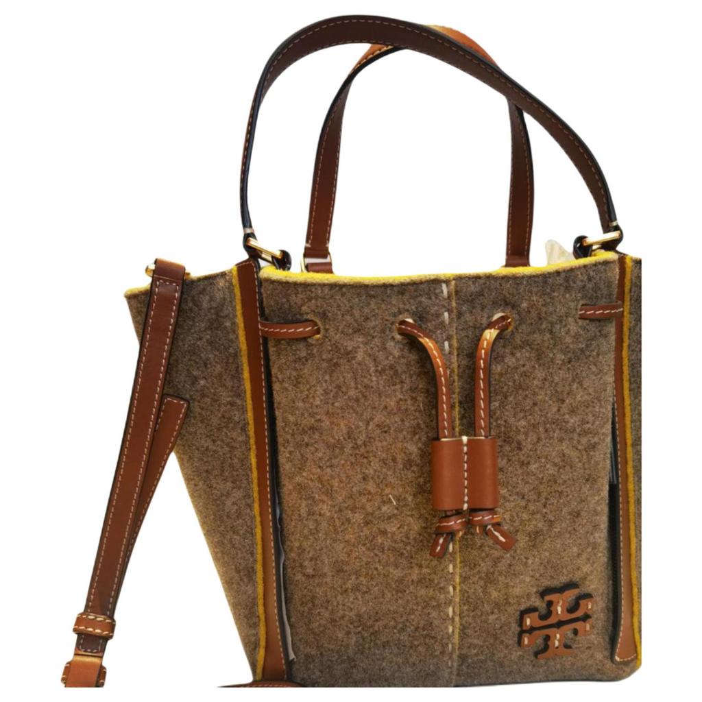 Tory Burch Mcgraw Drawstring Closure Leather Logo Felt And Leather Shoulder Crossbody Tote Bag Women bags Gray Brown 144861-294