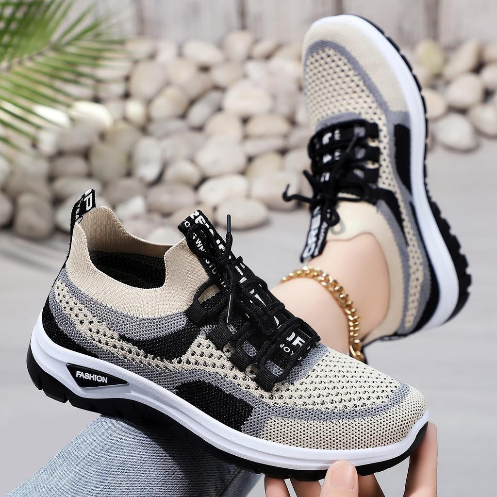 Shoes Women's Large Size Sports Shoes Flying Woven Mesh Shoes Shallow Mouth Lightweight Casual Shoes Comfortable Women's Shoes Versatile Single Shoes