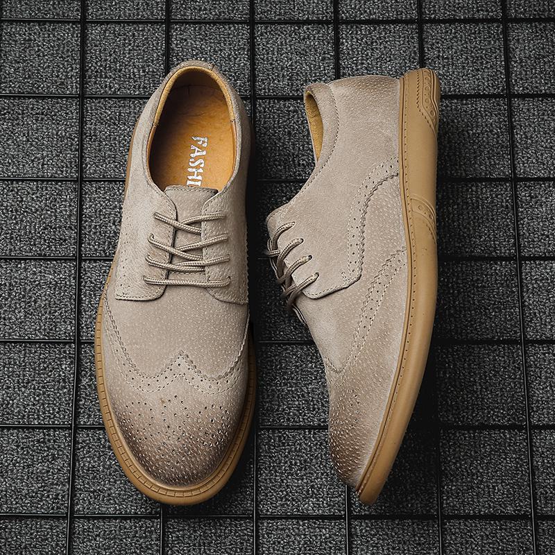 Men Dress Shoes 2024 Autumn New Brogue Men Leather Shoes Vintage Carved Formal Flats Men Wedding Shoes Plus Size 46