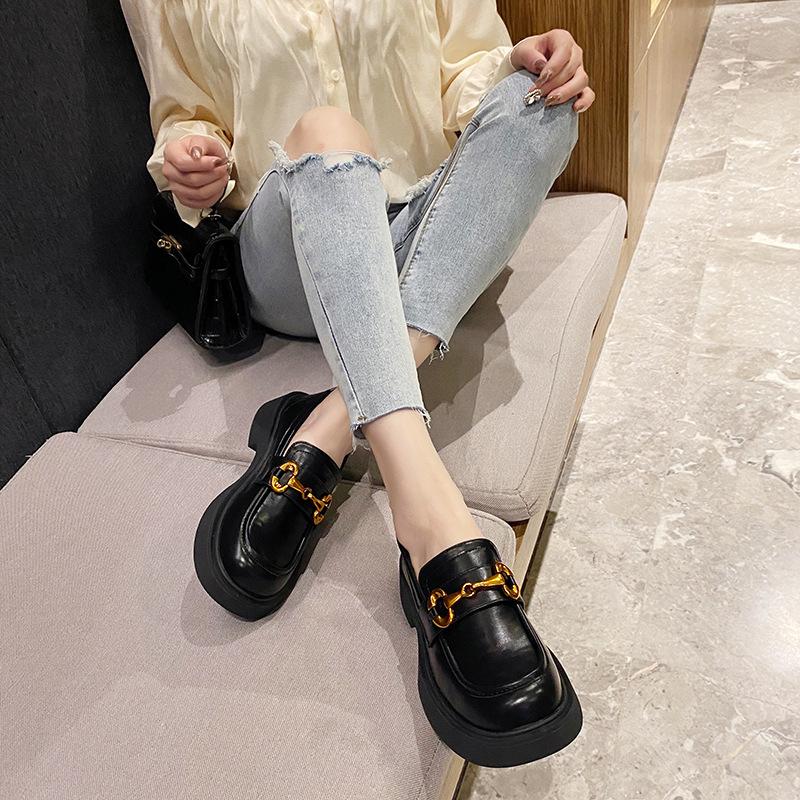 Лоферы женские в британском стиле jk на платформе кожаные туфли весна 2025 новые металлические пряжки круглый нос толстый каблук 750-23