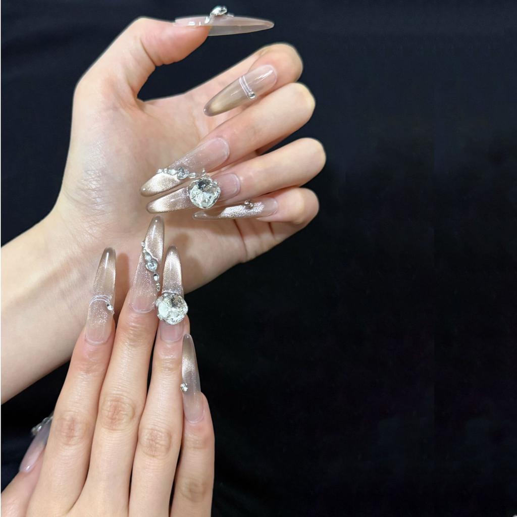 Temperament Light Luxury Smile Cat Eye Nail Art Burst Zircon Crushed Diamond Pure Hand-wearing Armor High-end